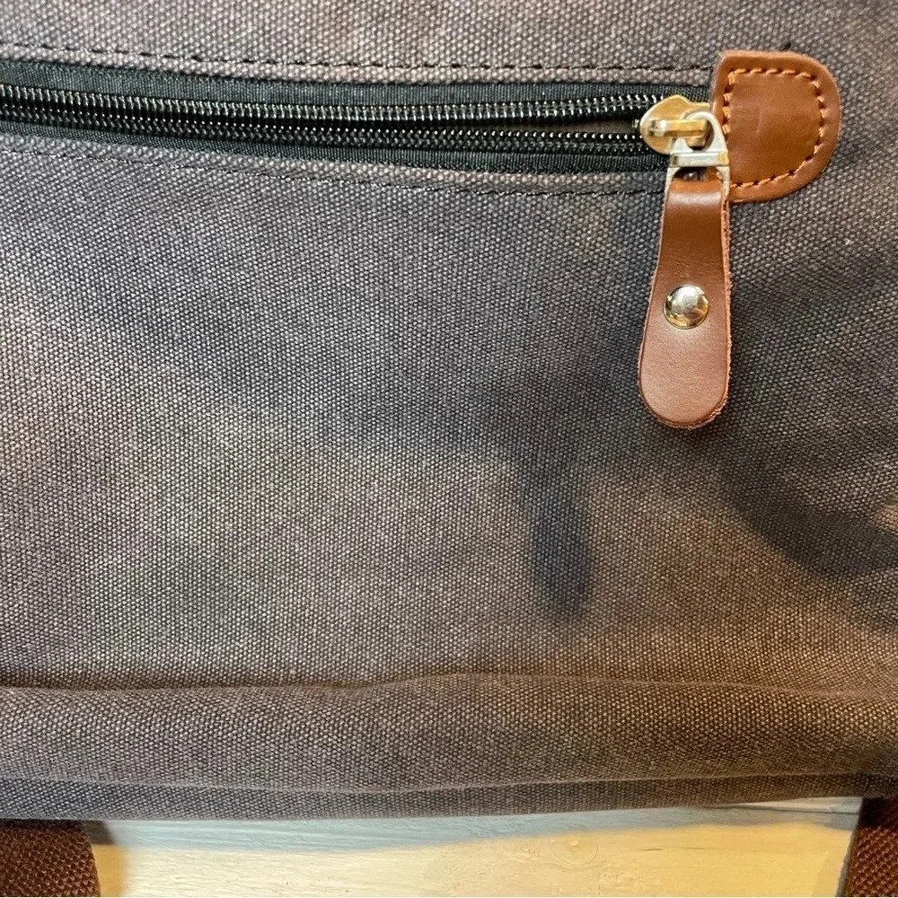 NWT Augar Strauss Canvas bag “Fight for Love. Fight for Life” Crossbody - Picture 3 of 7